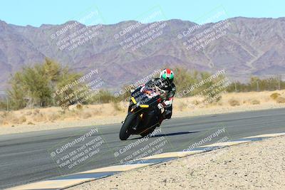 media/Jan-08-2022-SoCal Trackdays (Sat) [[1ec2777125]]/Turn 6 Inside (1pm)/